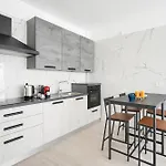 Guesthost - Al Borgo Felice * Bari